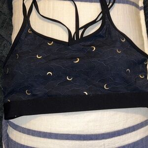 Zyia Active Navy and Gold Moon Patterned Sports Bra - L